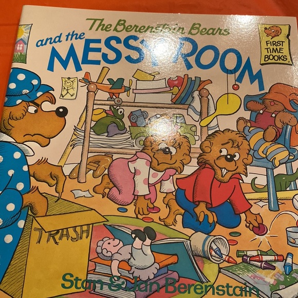 Set of 7 Berenstain Bears Books ( good used condition) - Picture 4 of 9